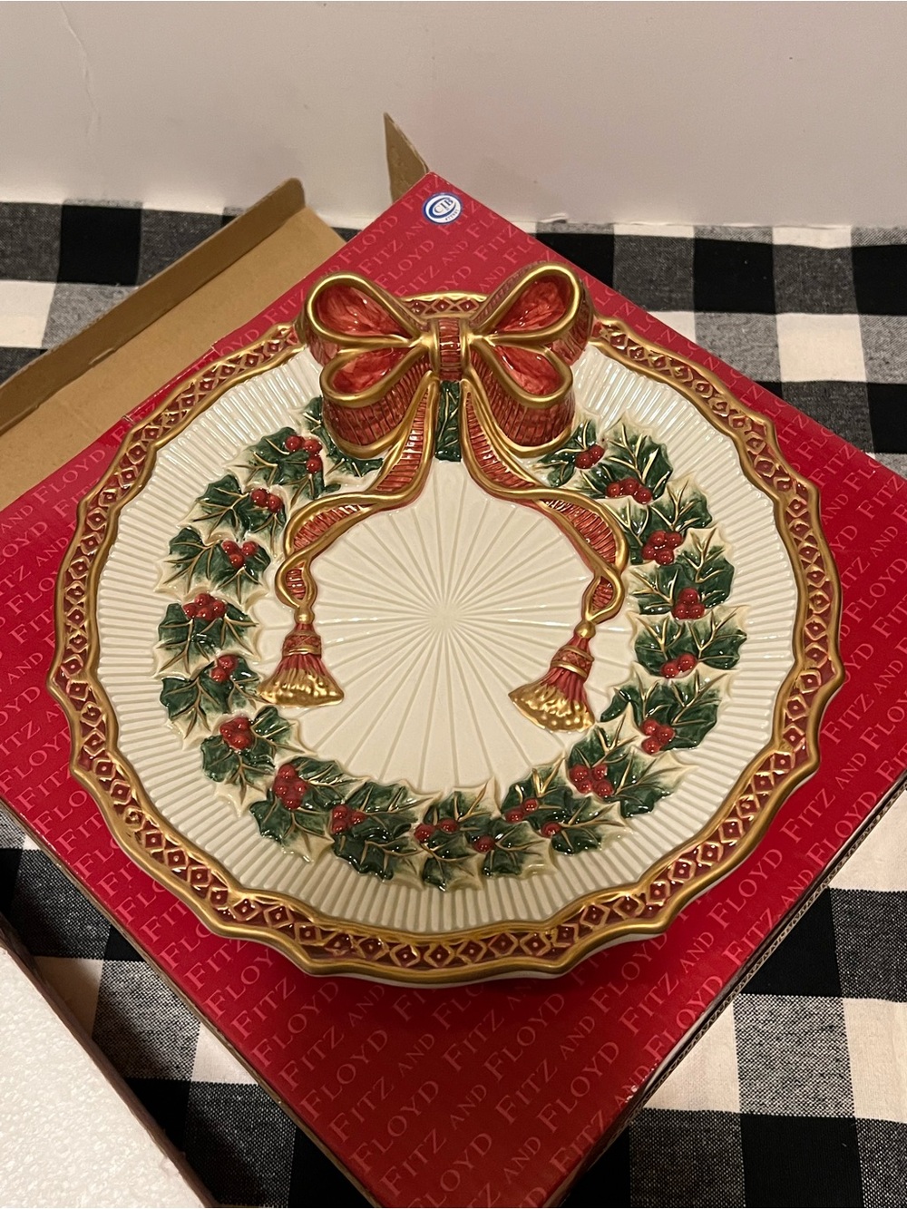 NWT NOEL COLLECTION CANAPÉ PLATE.